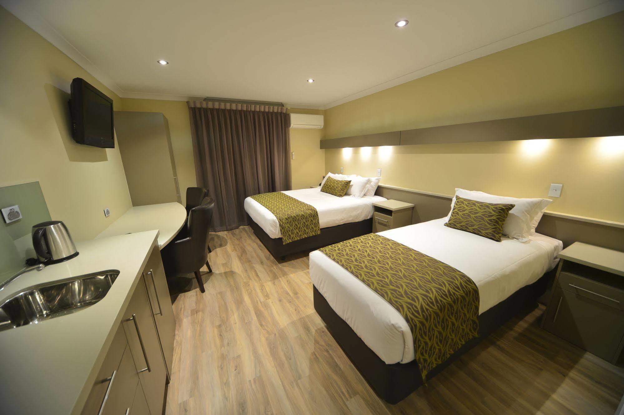 Bentley Motel Perth Exterior photo