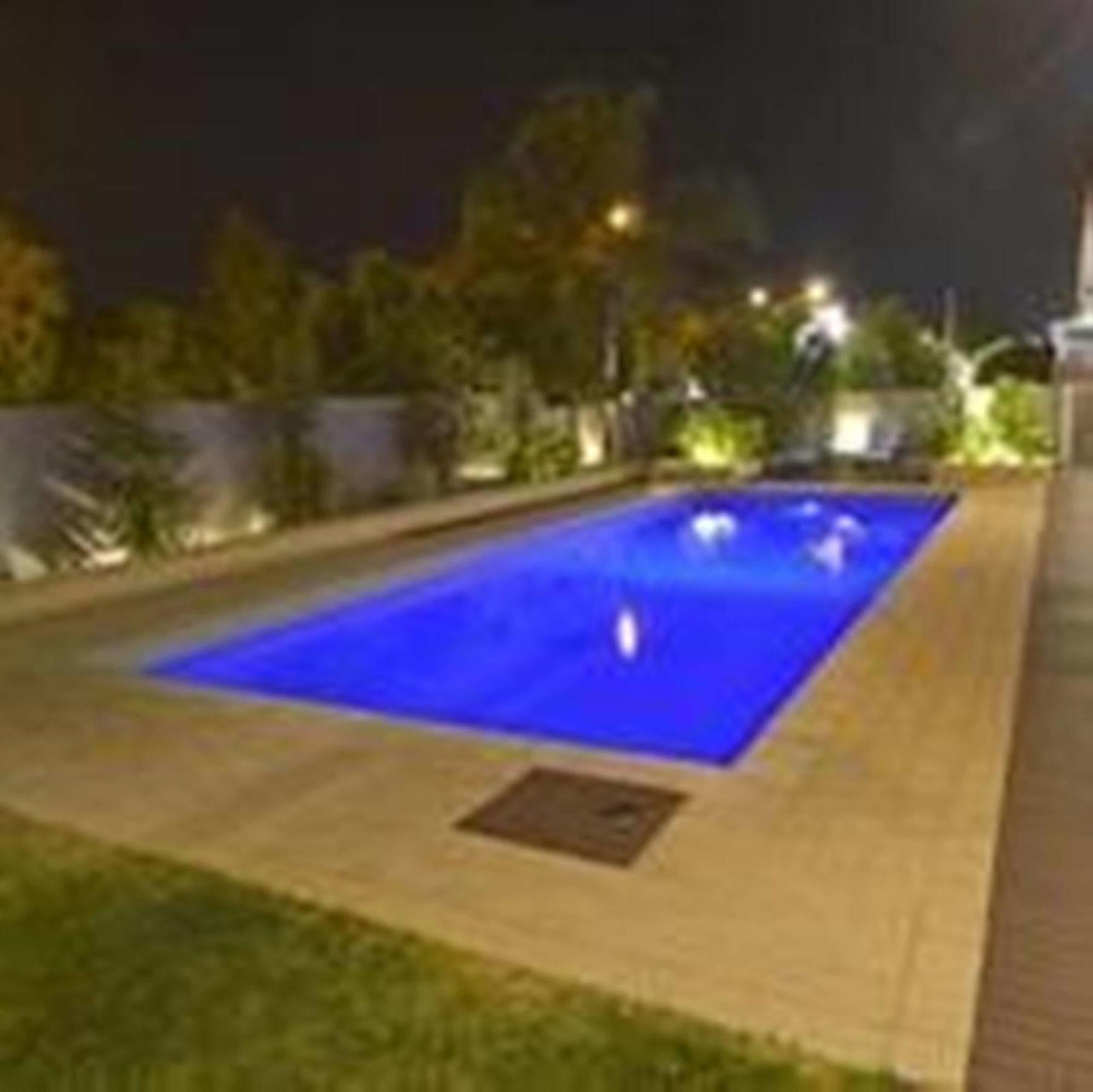 Bentley Motel Perth Exterior photo