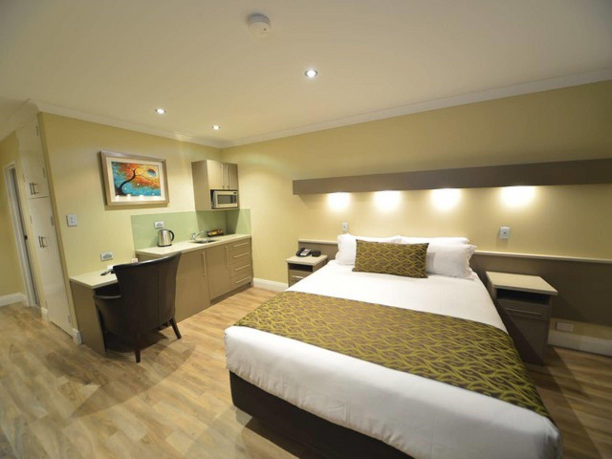 Bentley Motel Perth Exterior photo